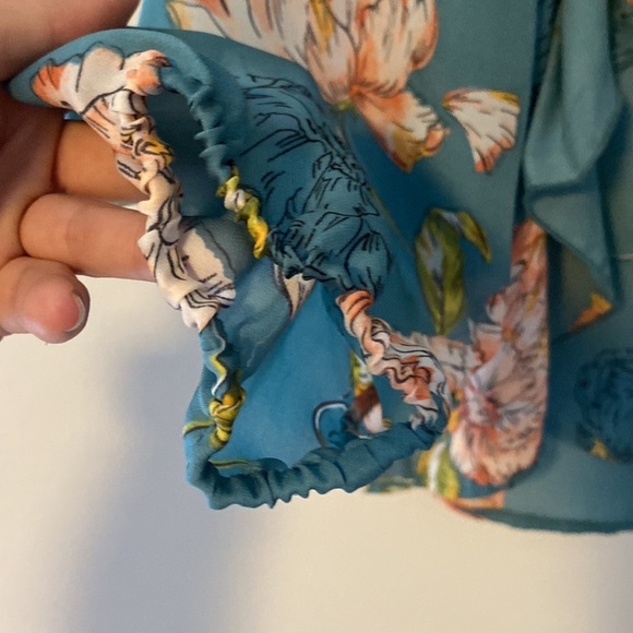 Kaari Blue, Long Sleeve, Blue Blouse w/ Floral Print, Size S - Picture 2 of 9